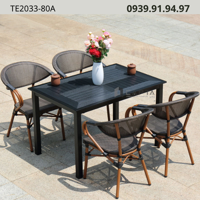 Ban-san-vuon-ngoai-troi-mat-vuong-cao-cap-te2033-80a